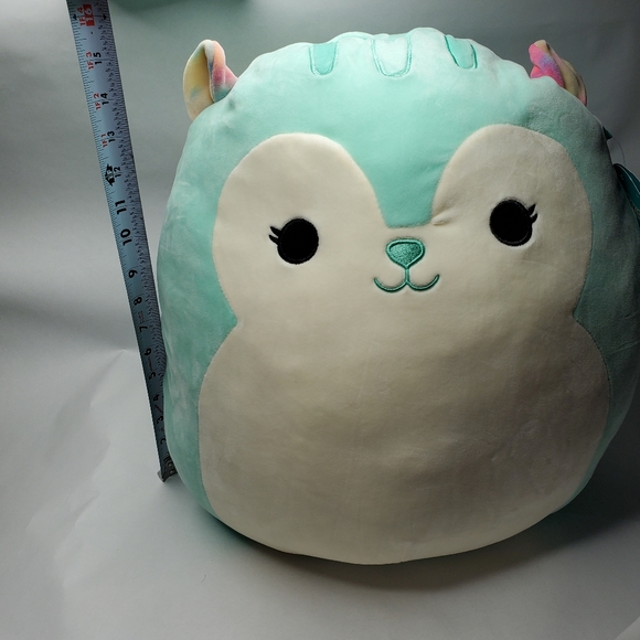 Serene the Teal Squirrel 16" Squishmallow Plush - BAM Exclusive Rainbow Tail NEW - Picture 6 of 6